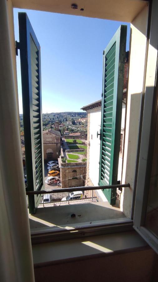 Hotel Logge Dei Mercanti Monte San Savino Exterior foto