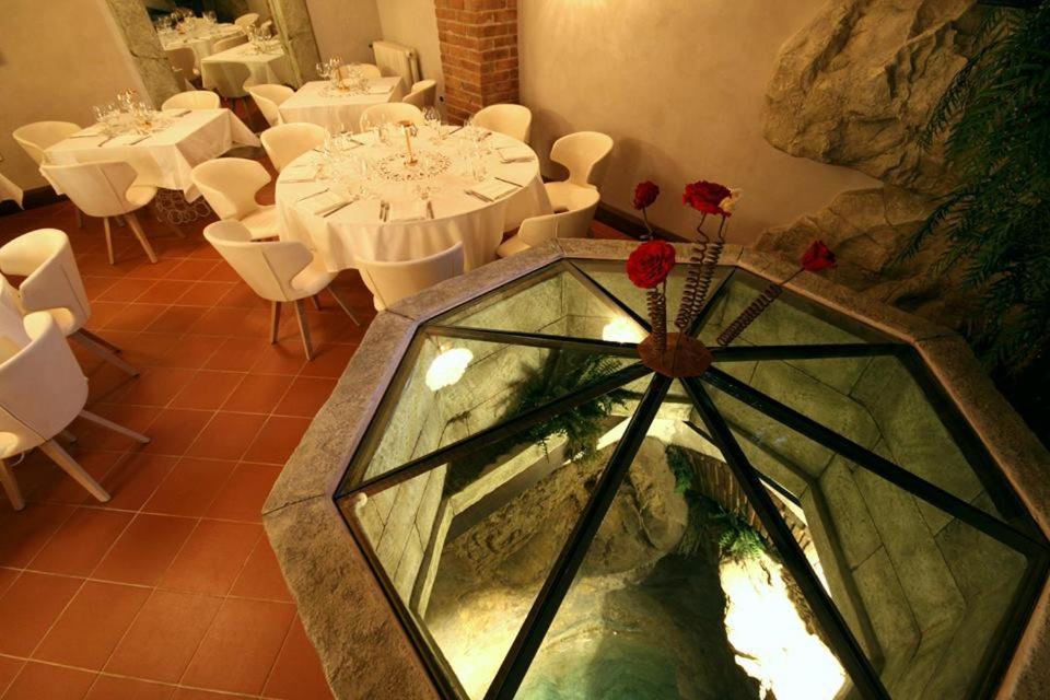 Hotel Logge Dei Mercanti Monte San Savino Exterior foto