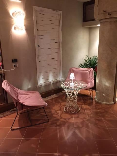 Hotel Logge Dei Mercanti Monte San Savino Exterior foto