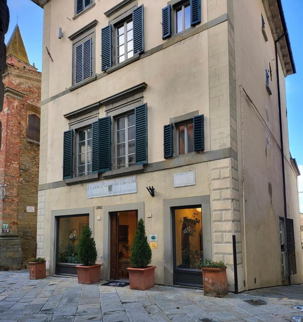 Hotel Logge Dei Mercanti Monte San Savino Exterior foto