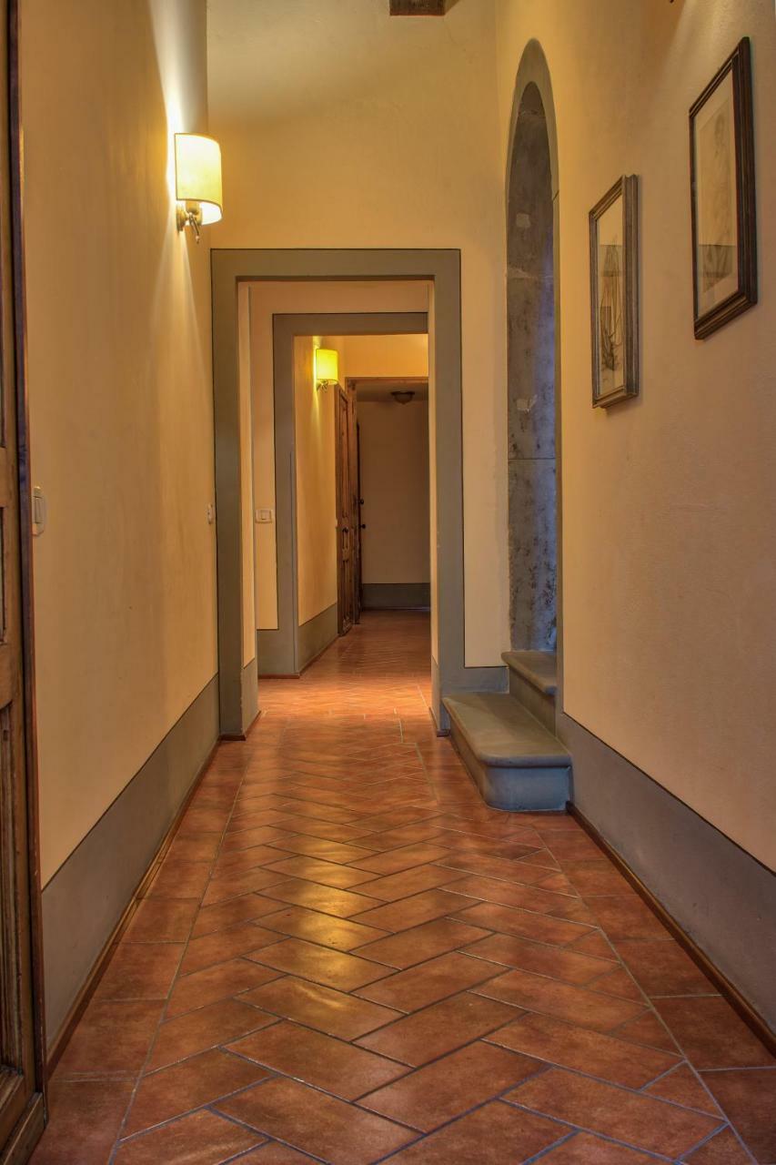 Hotel Logge Dei Mercanti Monte San Savino Exterior foto